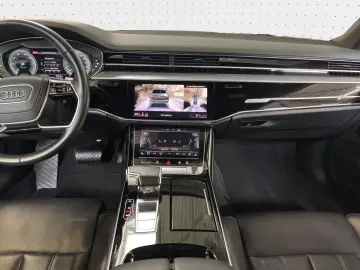 Audi A8 60 TFSIe QUATTRO  MATRIX PANO