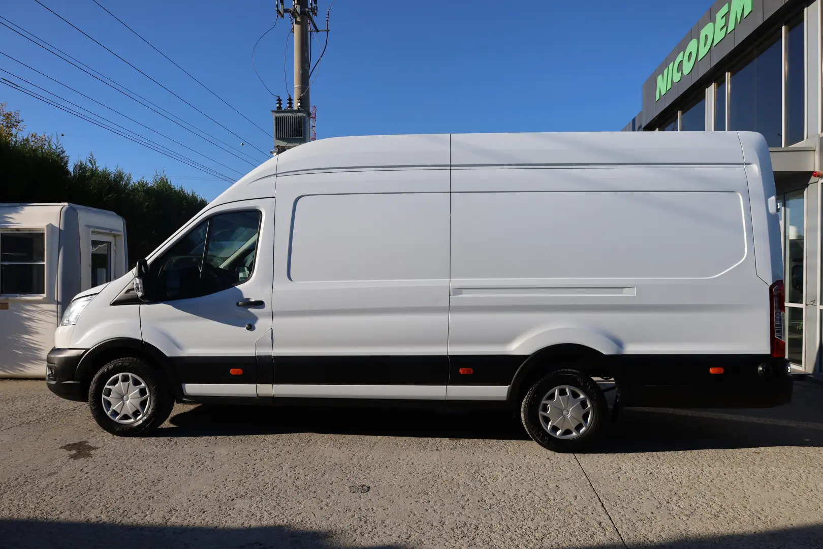 Ford Transit L4H3 2.0 130 cp