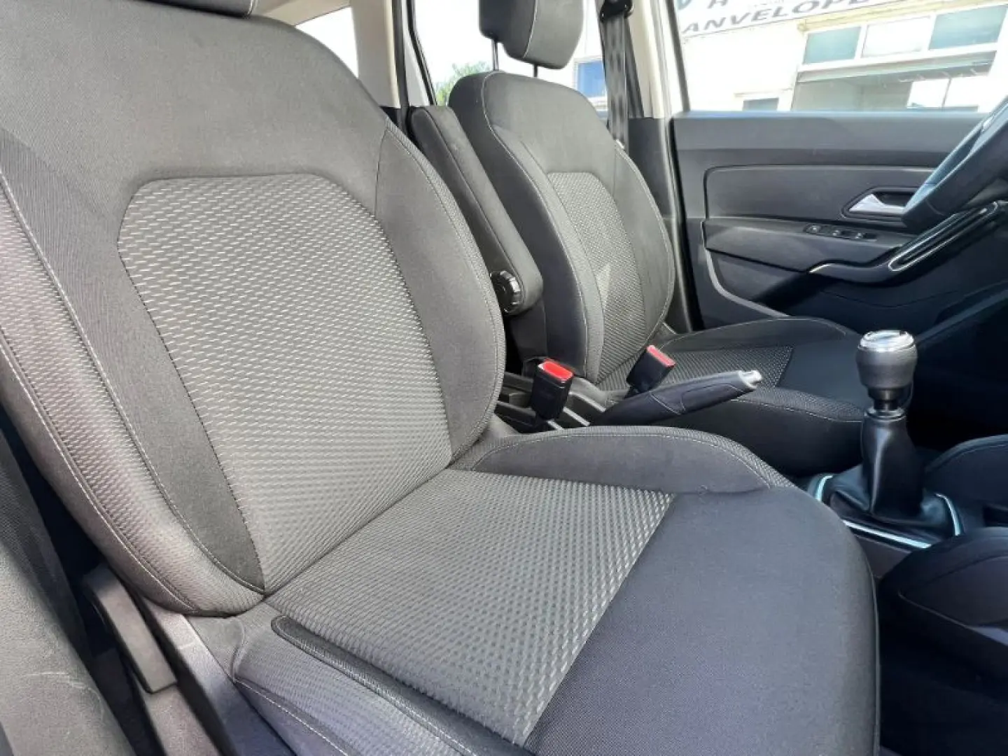 DACIA DUSTER 1.5 Blue dCi 115CP Comfort VU 4WD