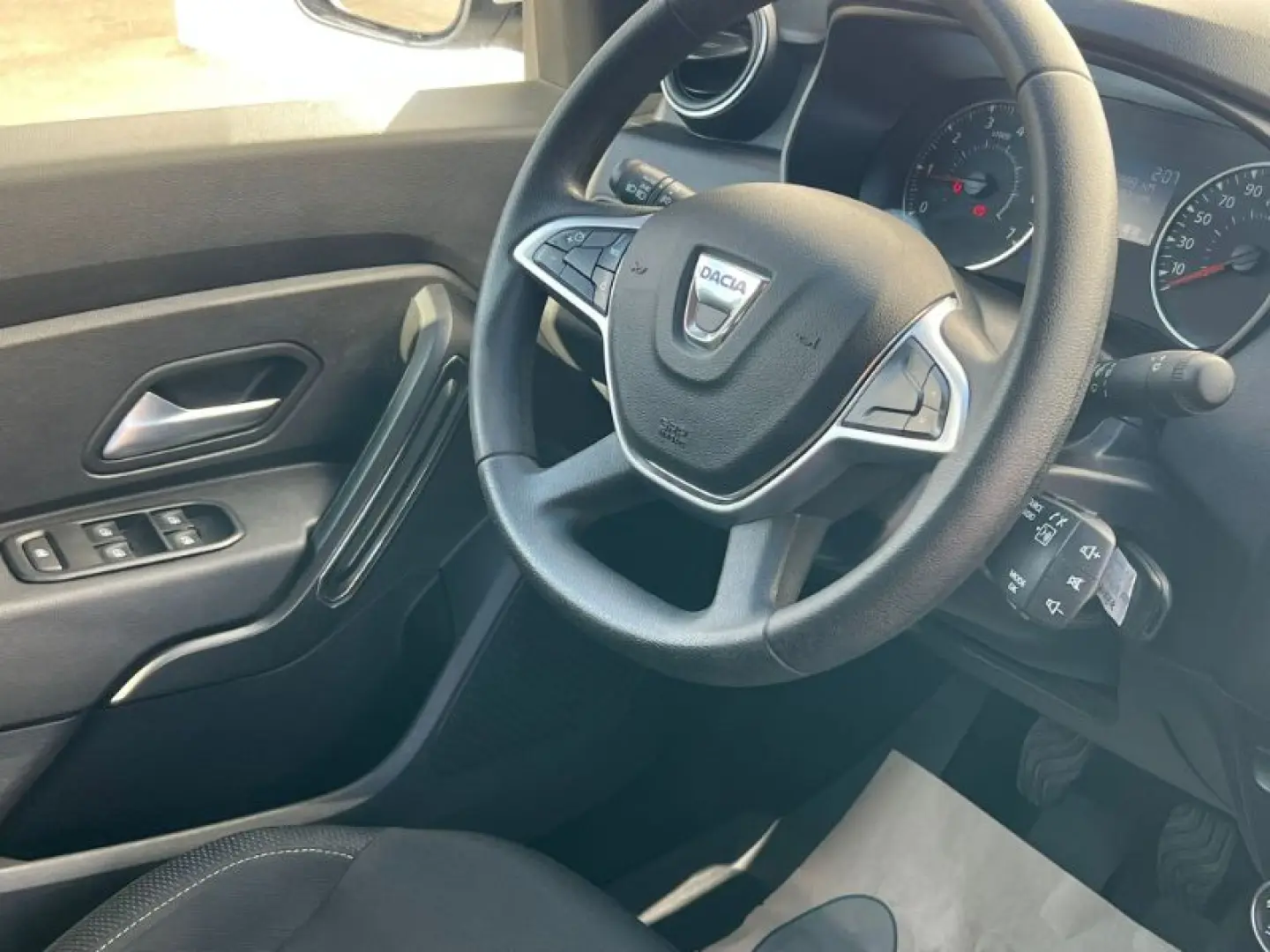DACIA DUSTER 1.5 Blue dCi 115CP Comfort VU 4WD