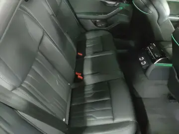 Audi A8 60 de TFSI-uri și patru BetterVision