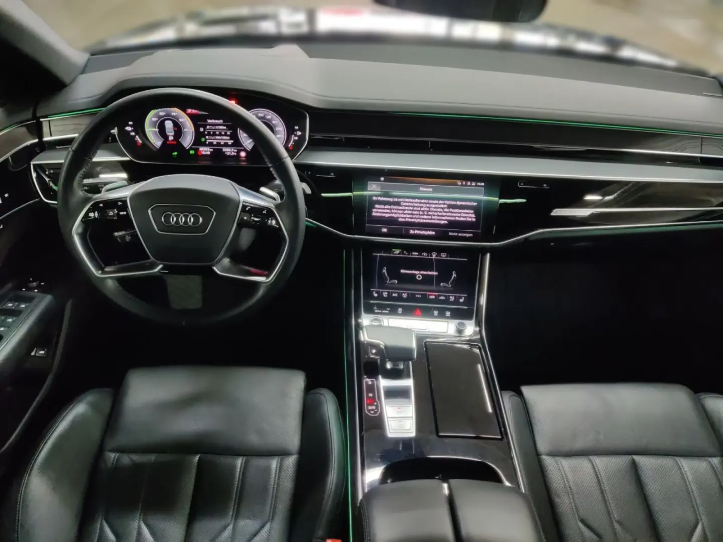 Audi A8 60 de TFSI-uri și patru BetterVision
