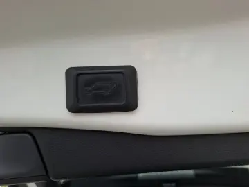 RAV 4 RAV4 Hybrid 4x2 Team Deutschland