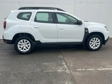 DACIA DUSTER 1.5 Blue dCi 115CP Comfort VU 4WD
