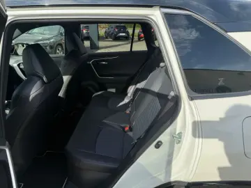 RAV 4 2.5 4x2 Hybrid Style Selection