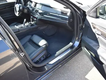 BMW Seria 7 730d xDrive