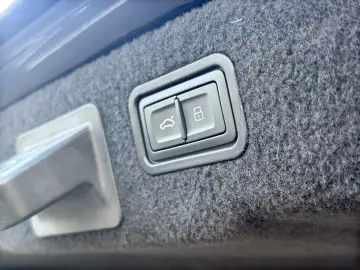 Audi A8 60 TFSI e quattro Lang tiptronic