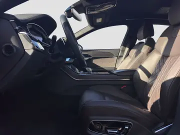 Audi A8 60 TFSI e quattro Lang tiptronic