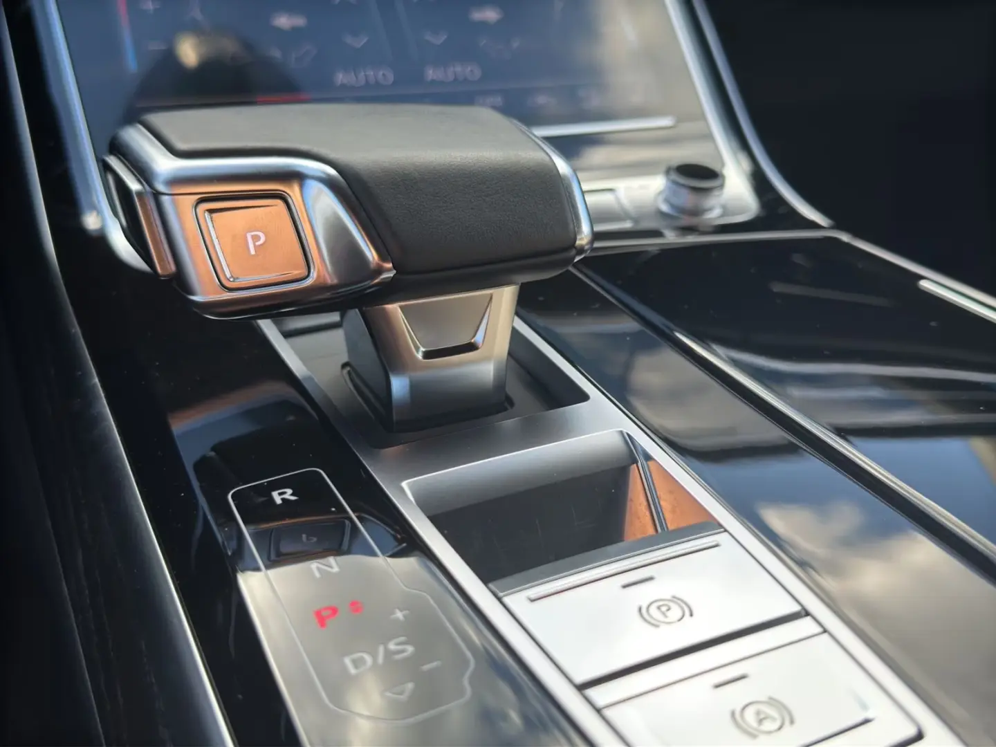 Audi A8 60 TFSI e quattro Lang tiptronic