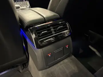 Audi A8 50 TDI quattro 65TKM PANO HUD