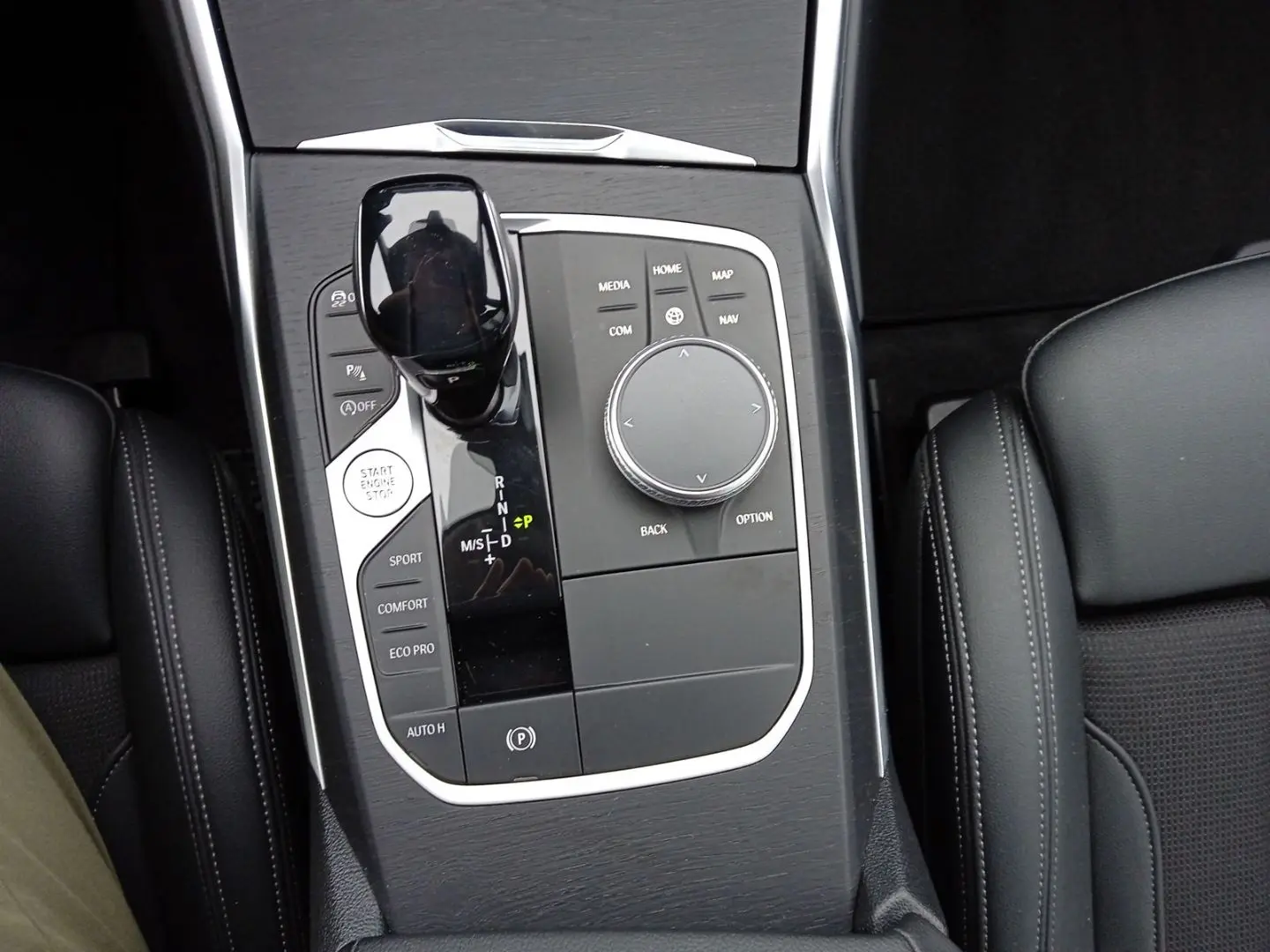318 i Lim. SportLine LED DAB HIFI DRIVING ASSIST