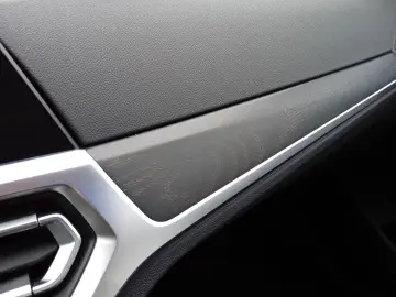 318 i Lim. SportLine LED DAB HIFI DRIVING ASSIST