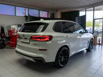 BMW X5 40i S-Drive