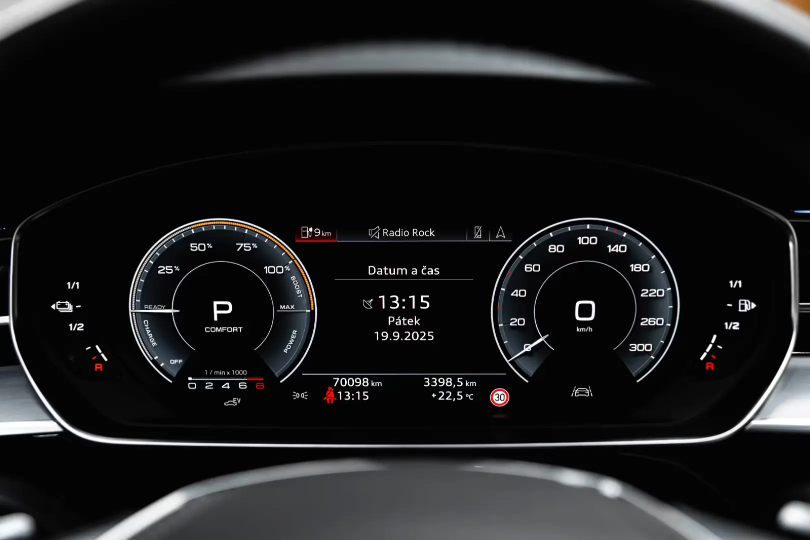 Audi A8 60 TFSI e L quattro Masaj Pano B&O