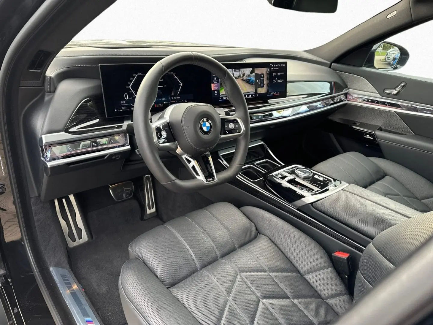 740d M Sport Pro HUD B W 360  Stdhz