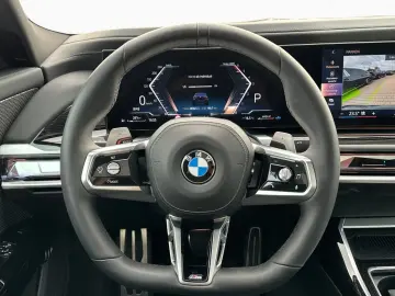 740d M Sport Pro HUD B W 360  Stdhz