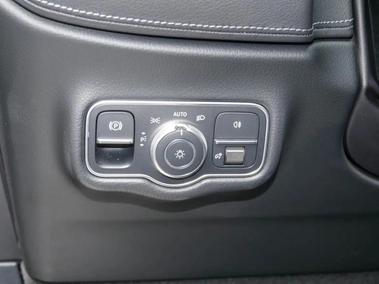 G 500 EXCLUSIVE Technik Burm SdtHzg AHK MLB 360