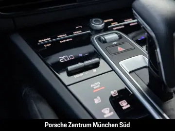 Cayenne Turbo S E-Hybrid HA-Lenkung Head-Up BOSE