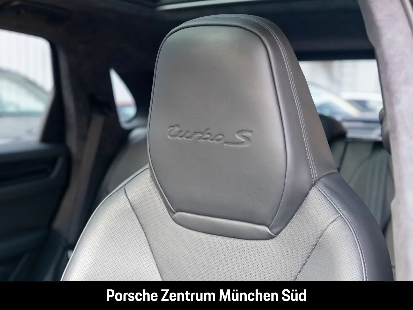 Cayenne Turbo S E-Hybrid HA-Lenkung Head-Up BOSE