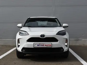 Toyota Yaris 1.5 VVT-i HSD Exclusive Style