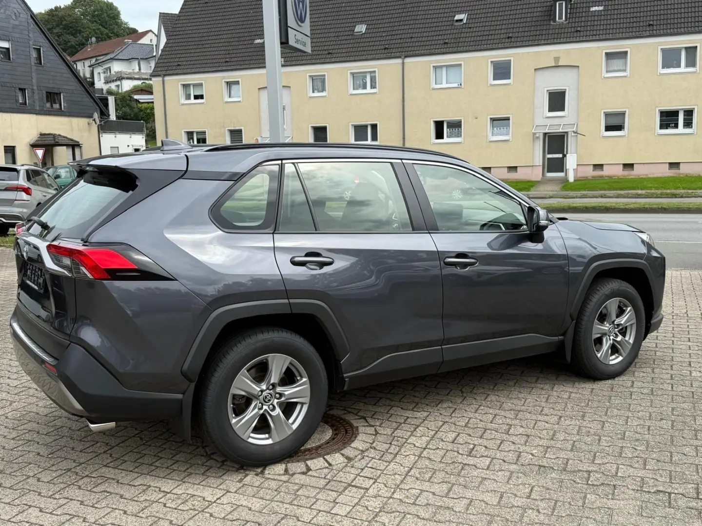 RAV 4 2.0 16V 4x2 AutomatikAnhängerkupplung