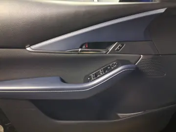 MAZDA CX-30 2.0 e-SkyActiv-X G186 GT