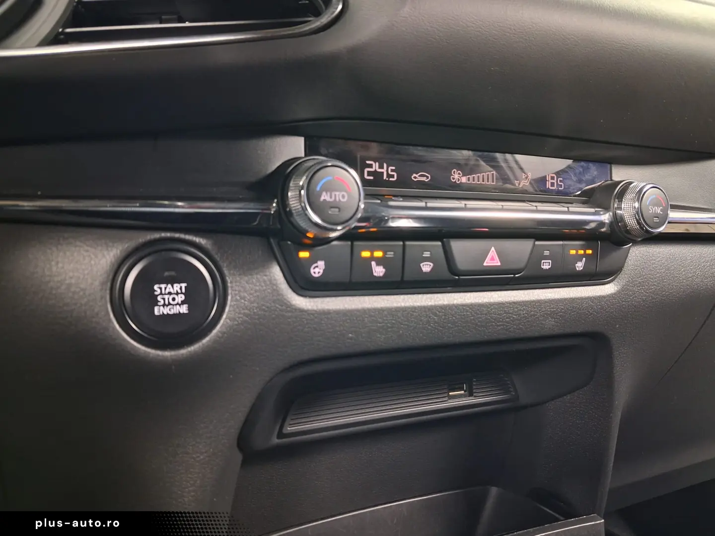 MAZDA CX-30 2.0 e-SkyActiv-X G186 GT