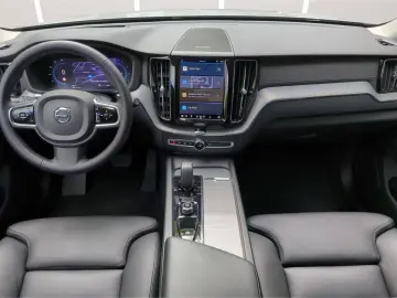 XC60 B4 AWD Ultimate Dark  Luft AHK SH BLIS 360