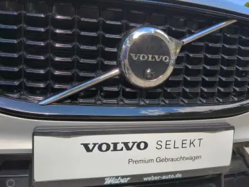 XC60 B4 AWD Ultimate Dark  Luft AHK SH BLIS 360