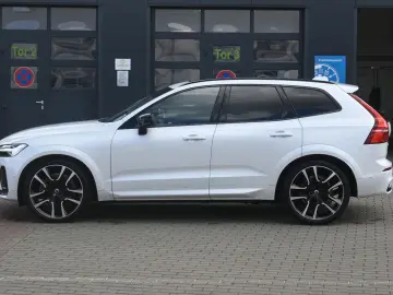 XC60 UltimateDark AWD MASS LUFT HUD B&W 22  360