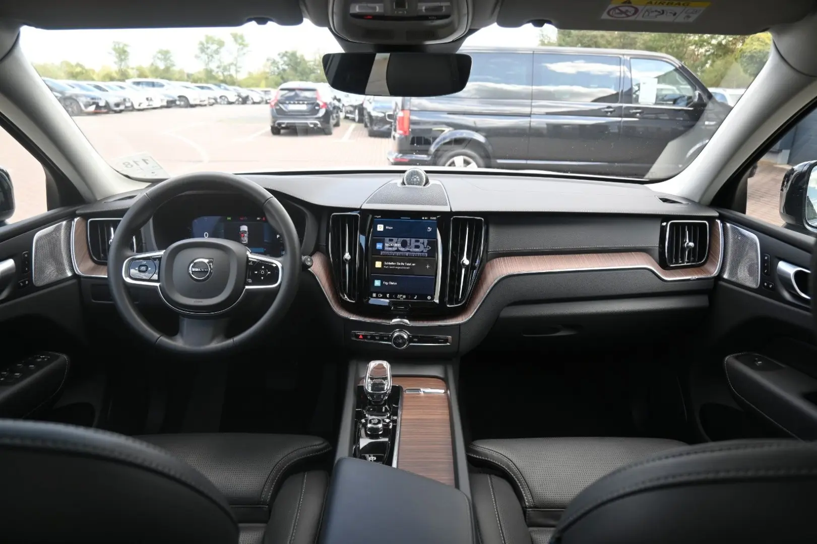 XC60 UltimateDark AWD MASS LUFT HUD B&W 22  360