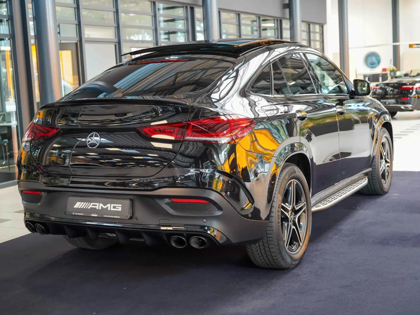GLE 53 4M  Coupé Night Carbon Performance Abgas