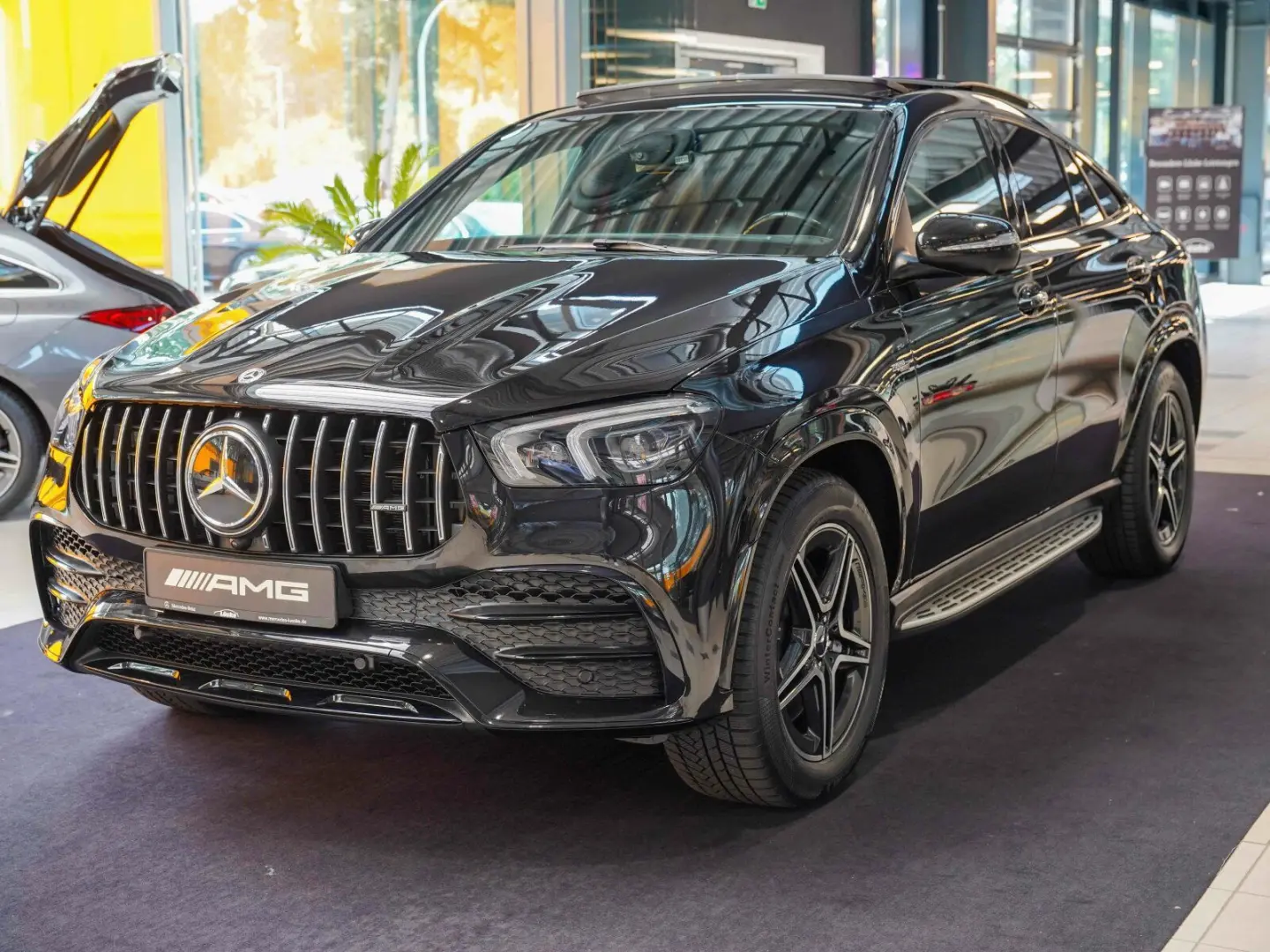 GLE 53 4M  Coupé Night Carbon Performance Abgas
