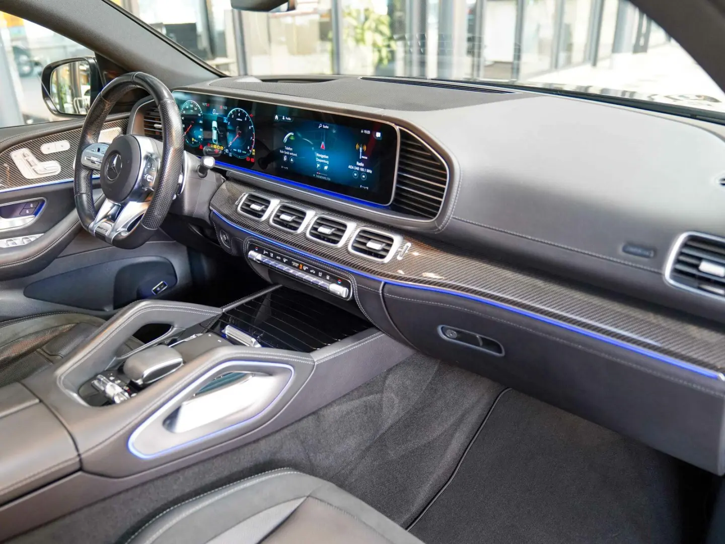 GLE 53 4M  Coupé Night Carbon Performance Abgas