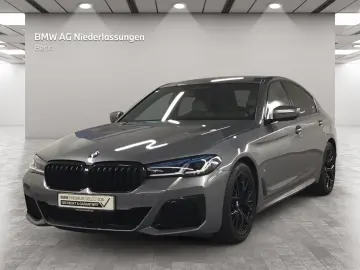 540i xDrive Limousine M Sport Standheizung