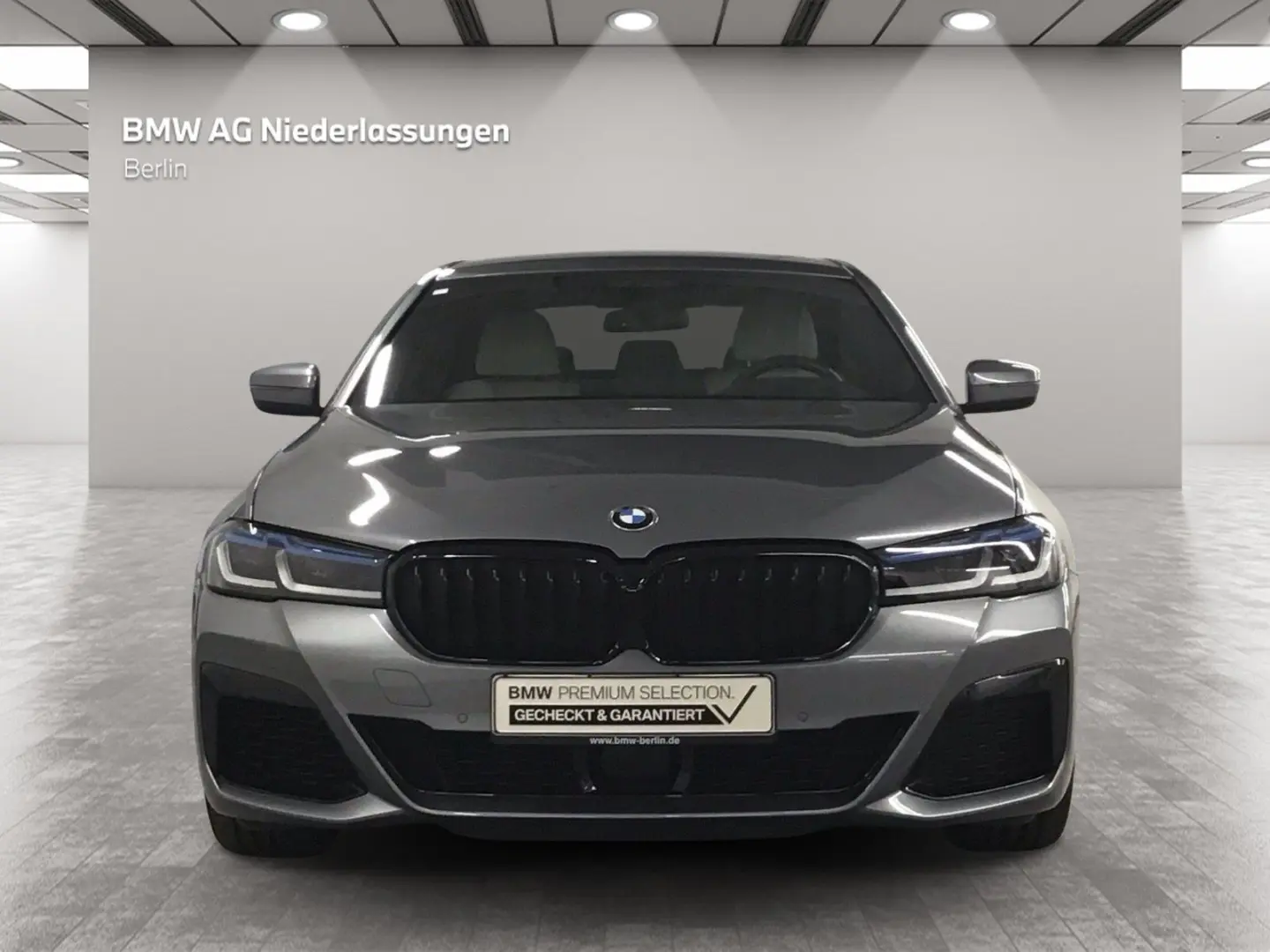 540i xDrive Limousine M Sport Standheizung