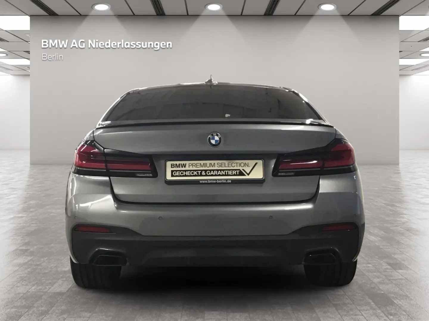540i xDrive Limousine M Sport Standheizung