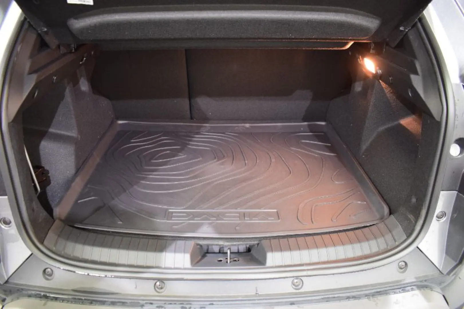 DACIA DUSTER 1.2 TCe MHEV 130CP Extreme 4X4