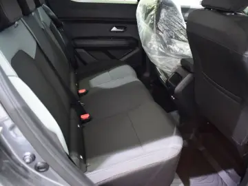 DACIA DUSTER 1.2 TCe MHEV 130CP Extreme 4X4