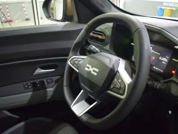 DACIA DUSTER 1.2 TCe MHEV 130CP Extreme 4X4