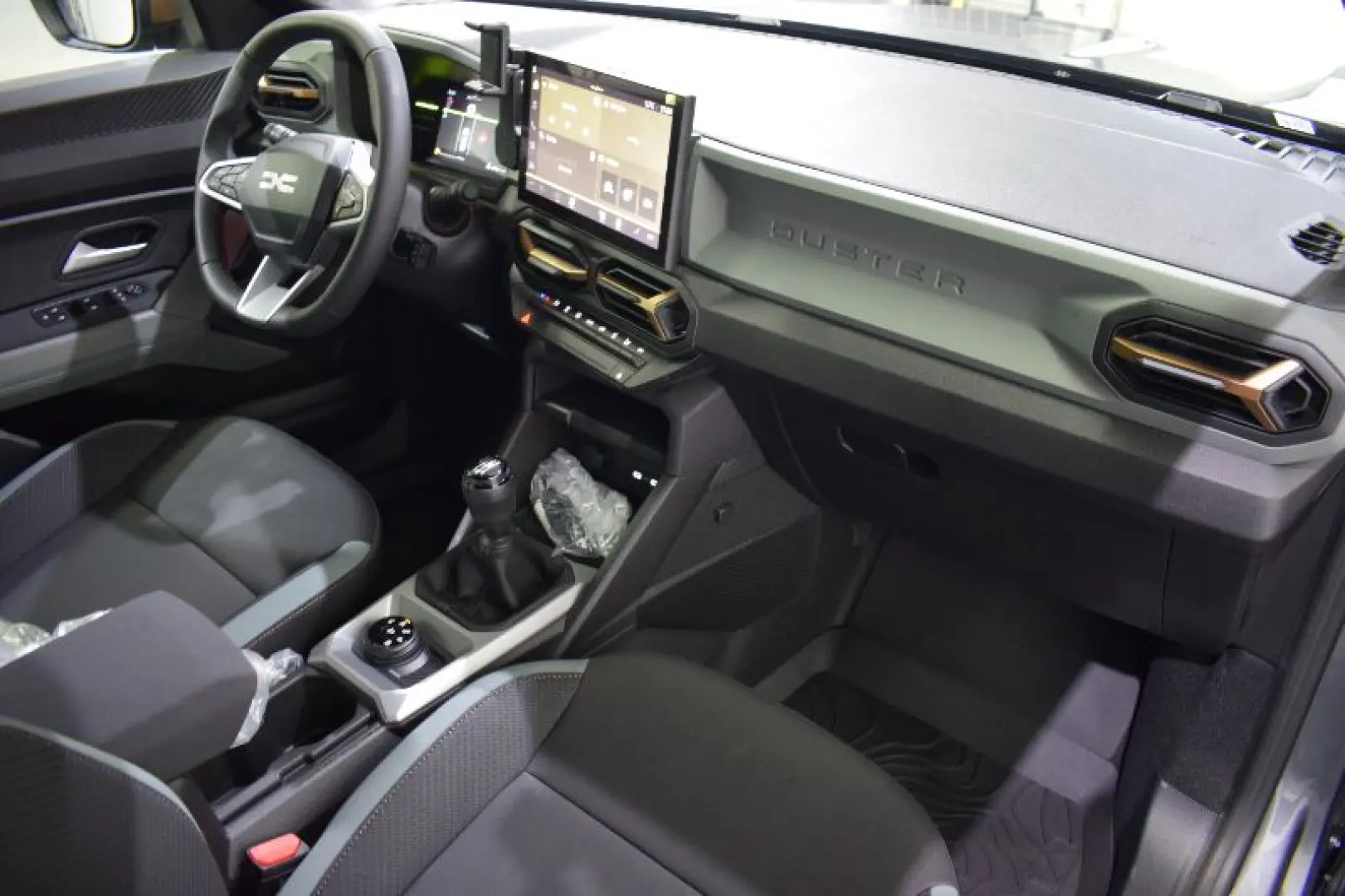 DACIA DUSTER 1.2 TCe MHEV 130CP Extreme 4X4