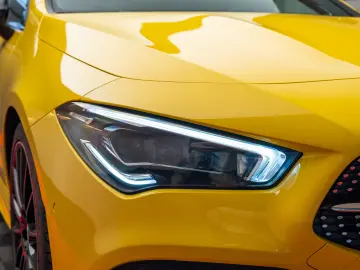 Mercedes Benz CLA 250