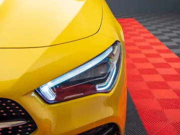 Mercedes Benz CLA 250