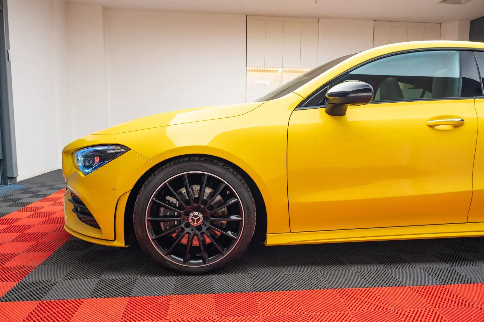 Mercedes Benz CLA 250