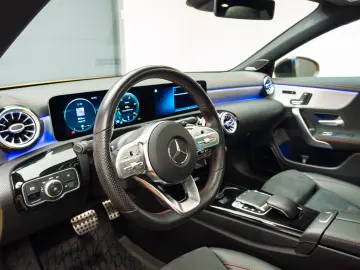 Mercedes Benz CLA 250
