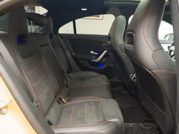 Mercedes Benz CLA 250