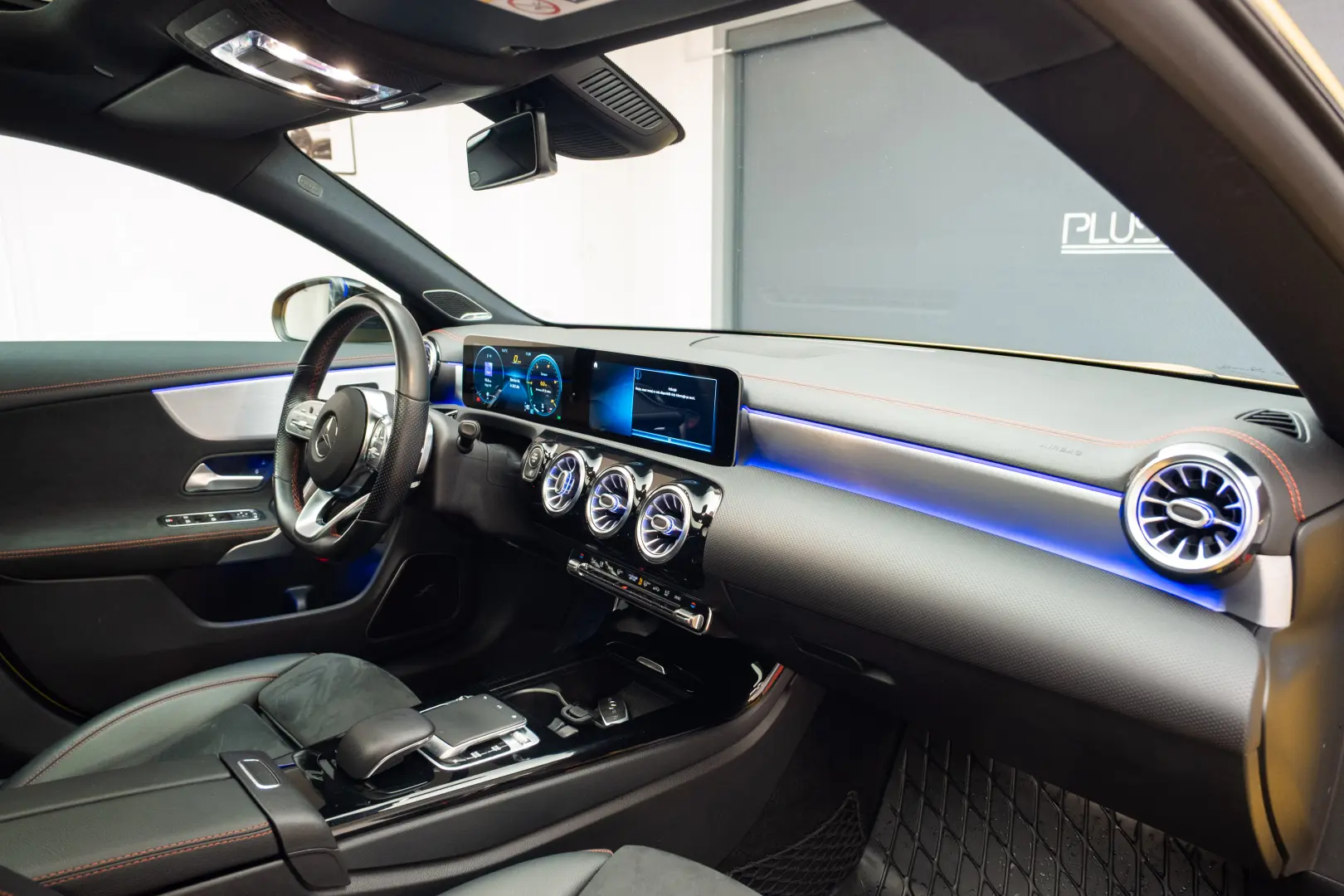 Mercedes Benz CLA 250