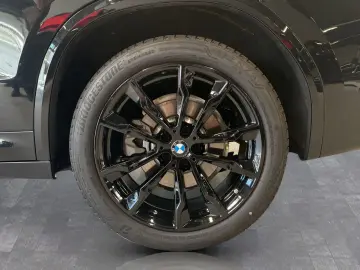 X3 xDrive30i M Sport Standheizung Navi AHK