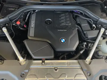 X3 xDrive30i M Sport Standheizung Navi AHK