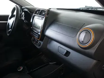 DACIA SPRING BEV 27kWh Expression Plus Auto